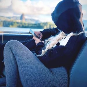 Meet your Posher, Max